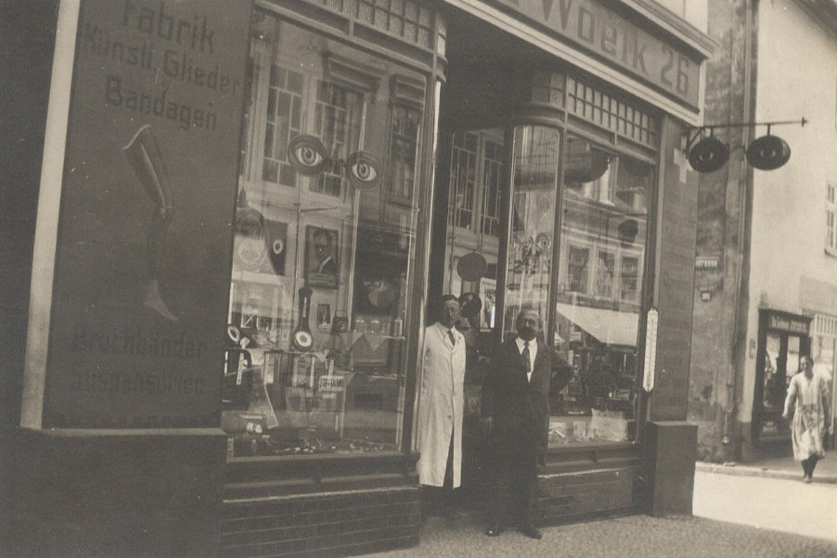 1927 - Firma Optik Wölk